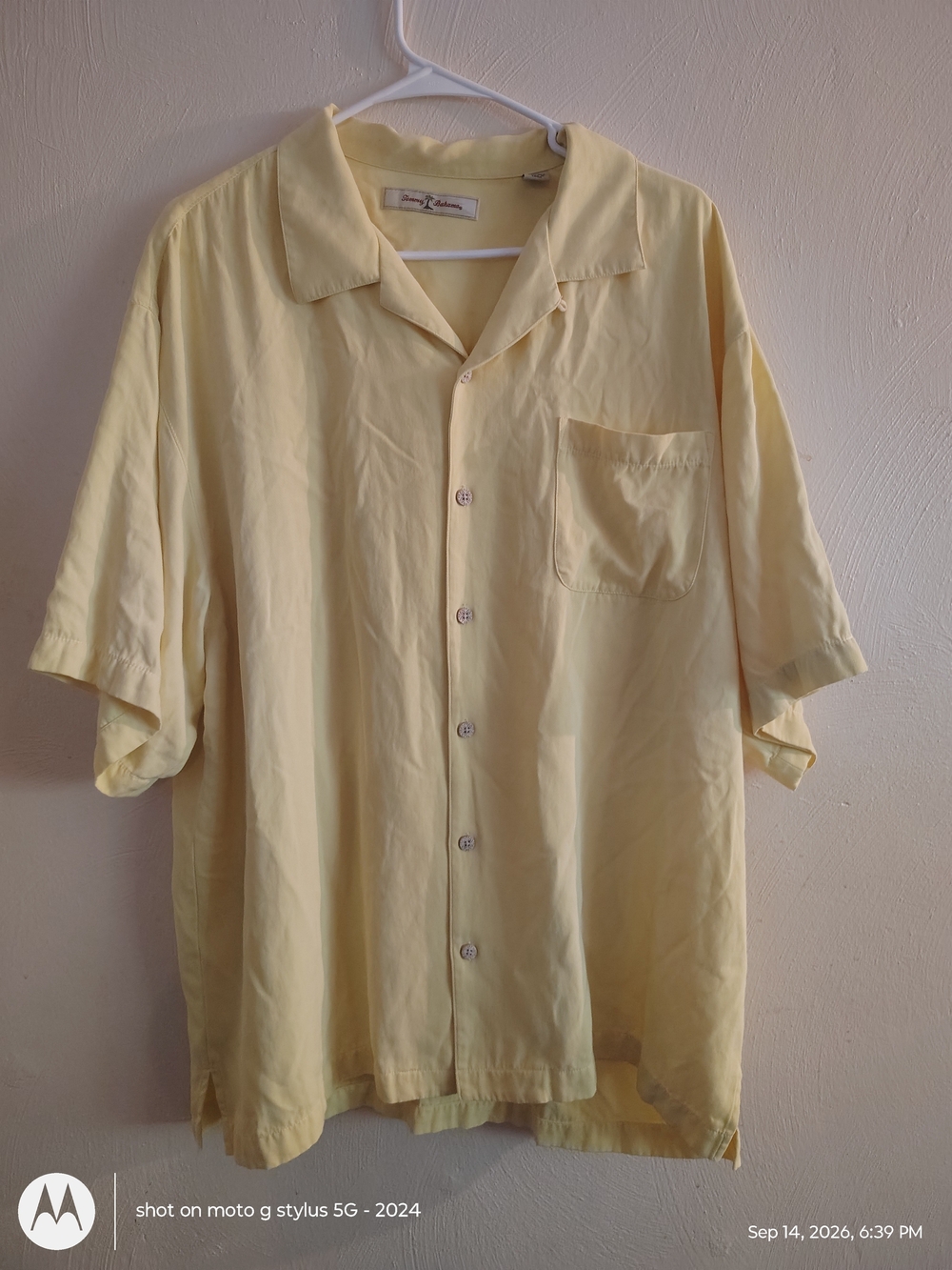 Tommy Bahama Men's XL Yellow Solid Silk Woven Button-Front Spread Collar Shirt